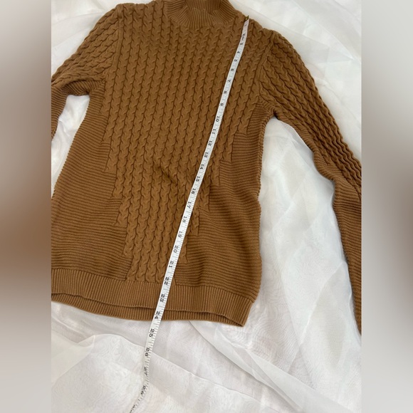 ASOS Designs Cotton Light Brown Cable Knit Mock Neck Sweater Size Small - Picture 9 of 10